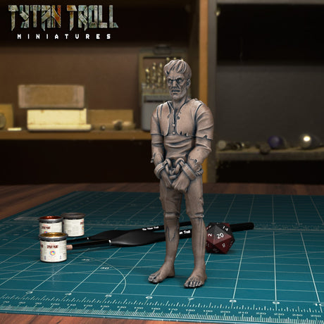 prisoner Bundle Miniature | C - Tabletop RPG & D&D miniature. Perfect for wargaming & collectors