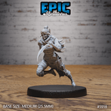 Masked Kunoichi Miniature | C - Tabletop RPG & D&D miniature. Perfect for wargaming & collectors