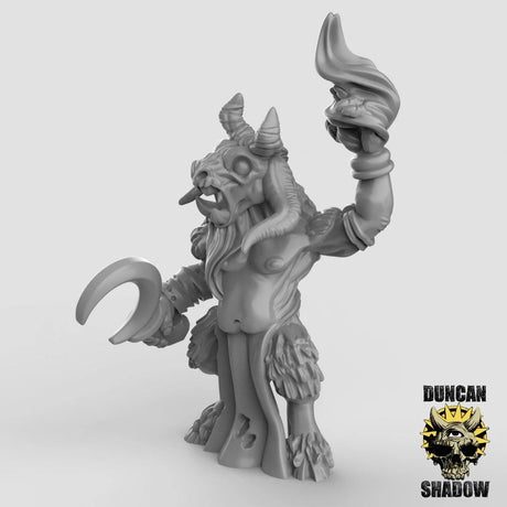 Choas Minotaur Miniature Shamans | C - Tabletop RPG & D&D miniature. Perfect for wargaming & collectors