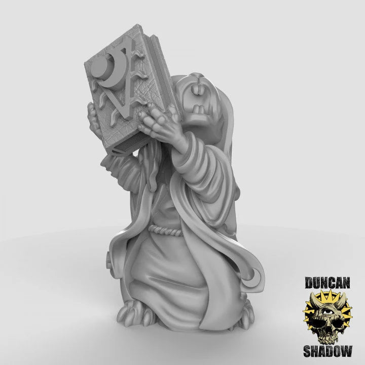 Mouse Shadow Cultist Miniature - B - 32mm