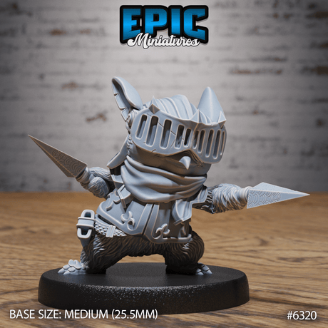 Penguin folk Paladin Miniature | B - Tabletop RPG & D&D miniature. Perfect for wargaming & collectors