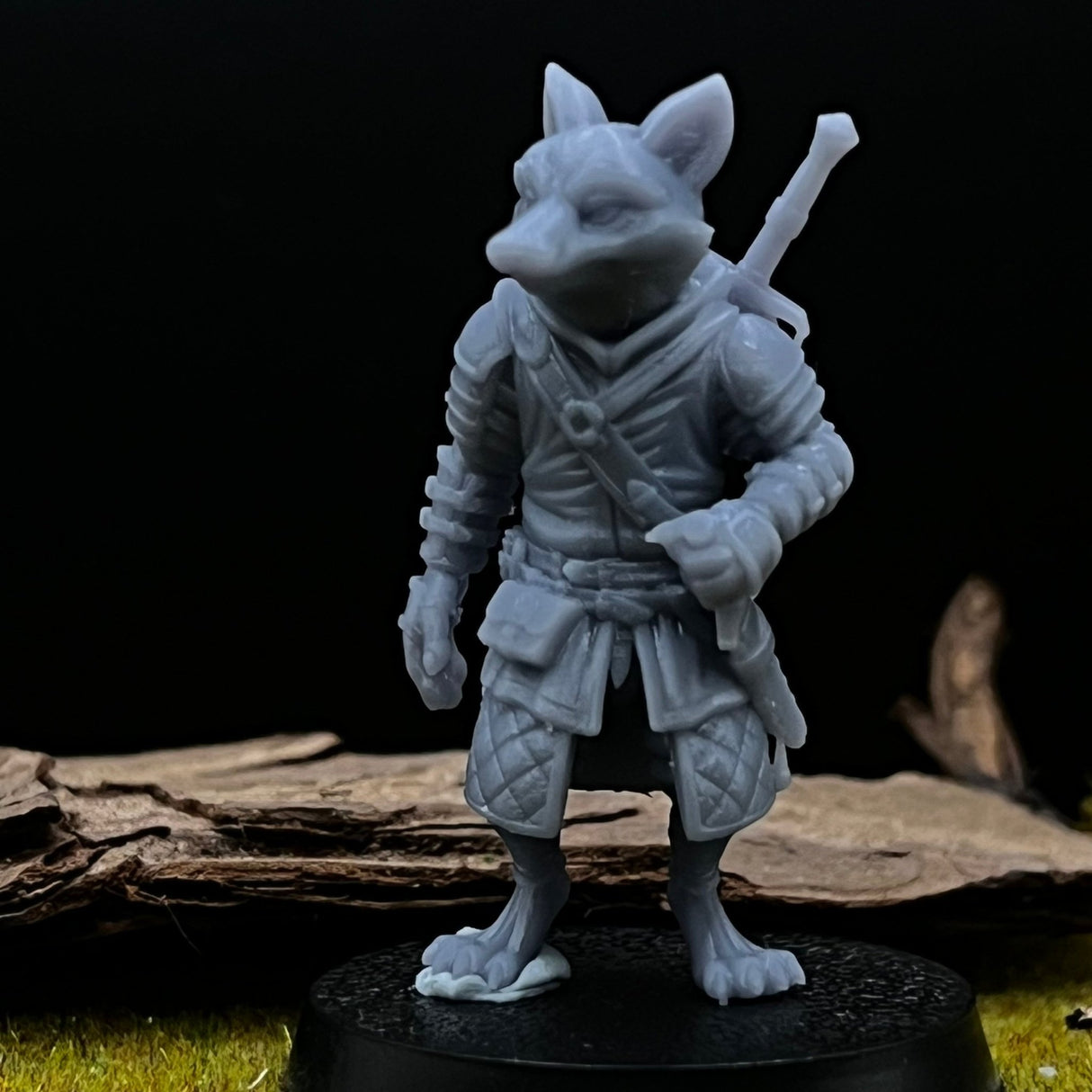 Fox Folk hero Ranger Miniature | Whole Set - Tabletop RPG & D&D miniature. Perfect for wargaming & collectors