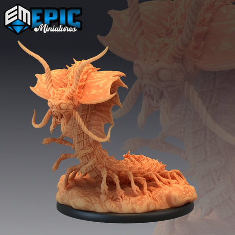 Remorhaz Arctic Miniature | C - Tabletop RPG & D&D miniature. Perfect for wargaming & collectors
