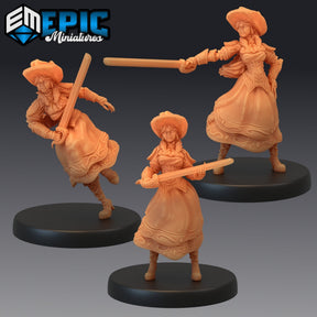 Rose Heart Rogue Miniature | Set of 3 - Tabletop RPG & D&D miniature. Perfect for wargaming & collectors