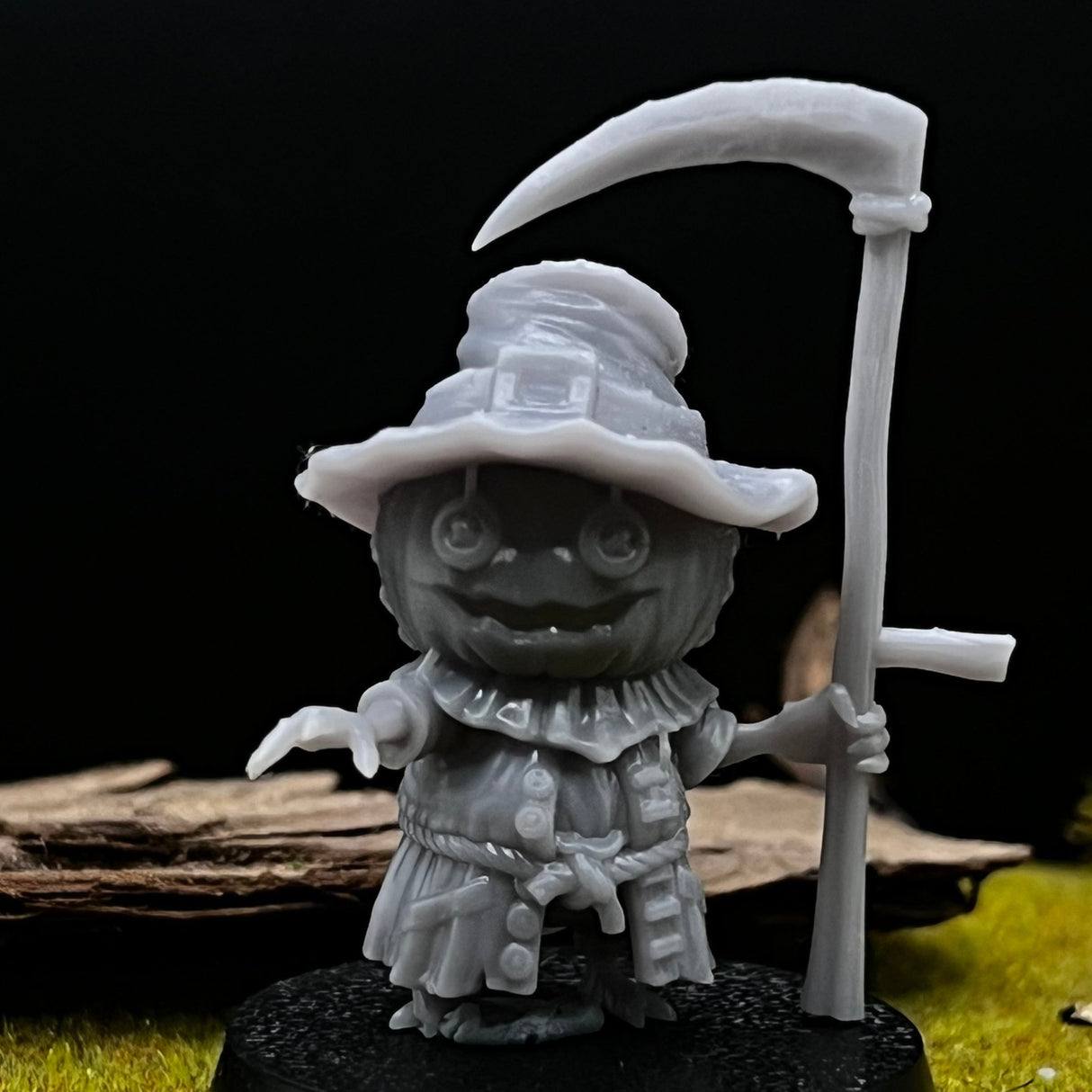 Scarecrow Miniature | set of 4 - Tabletop RPG & D&D miniature. Perfect for wargaming & collectors