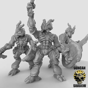 Thri Kreen BugFolk Miniature | Set of 3 - Tabletop RPG & D&D miniature. Perfect for wargaming & collectors