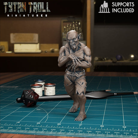 Vampire Spawn Bundle Miniature | Vampire 1 - Tabletop RPG & D&D miniature. Perfect for wargaming & collectors
