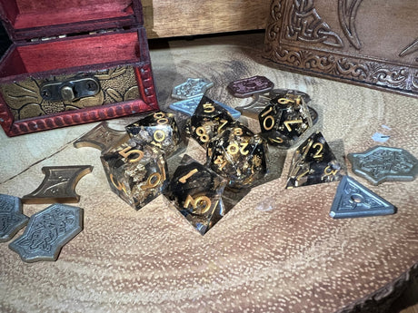 Solid Black And Gold Leaf Sharp Dice, Premium Quality 3D | - Tabletop RPG & D&D miniature. Perfect for wargaming & collectors